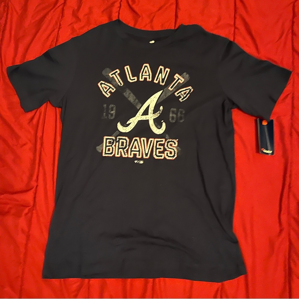 NWT Fanatics Atlanta Braves T-shirt. Size L